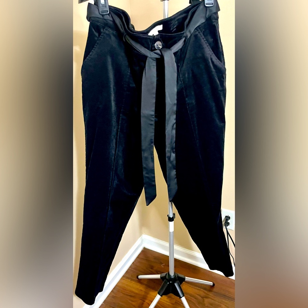 Lauren Conrad Black Velvet Holiday Pintuck Straight-leg Slacks EUC, Size 14 - Picture 3 of 8